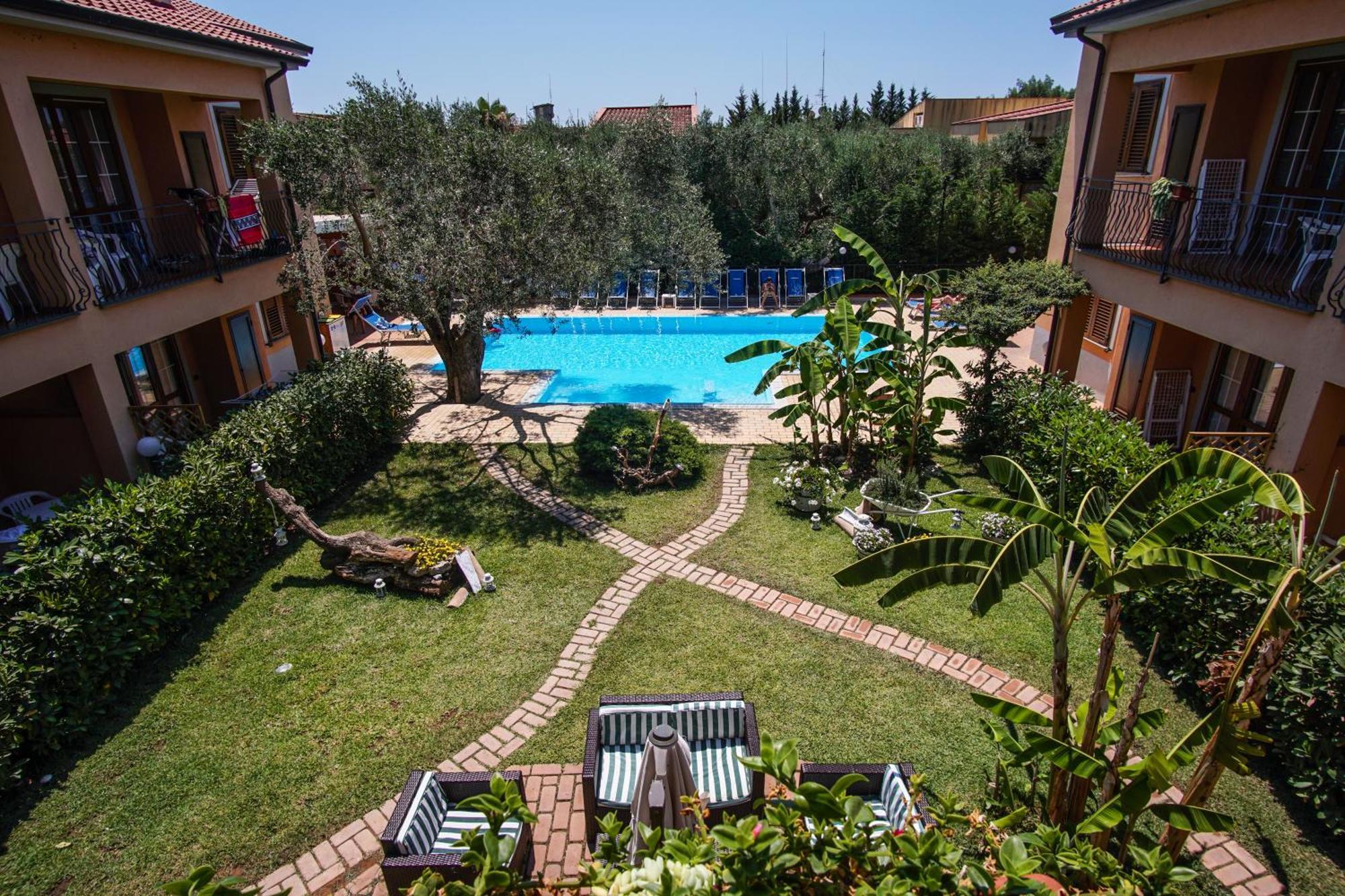 مارينا دي كاميروتا Residence Villa Andrea المظهر الخارجي الصورة
