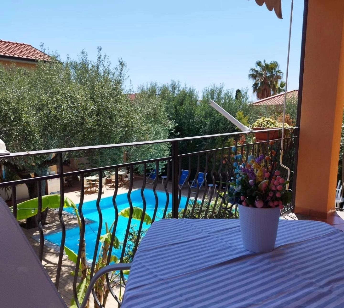 مارينا دي كاميروتا Residence Villa Andrea المظهر الخارجي الصورة
