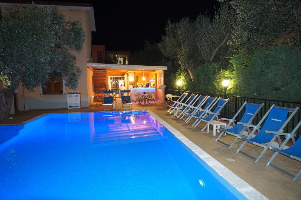 مارينا دي كاميروتا Residence Villa Andrea المظهر الخارجي الصورة